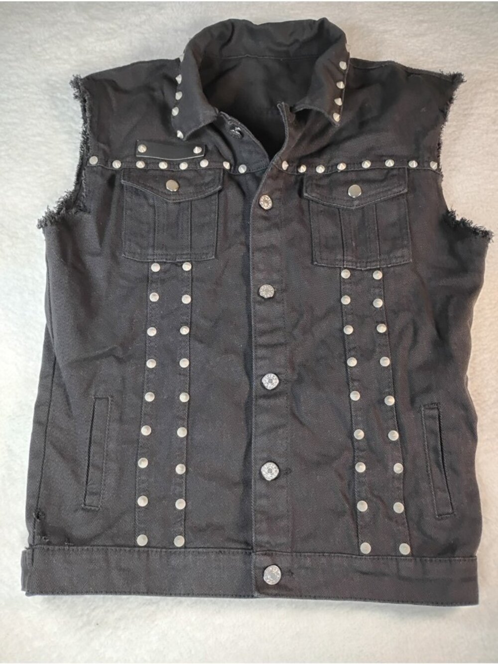 Mens Studded Denim Jacket Sleeveless Punk Biker Goth Rock Size M Black - Picture 2 of 8